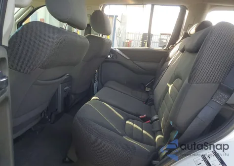 2008 Nissan Pathfinder S z USA, uszkodzony, nr VIN 5N1AR18U58C616810